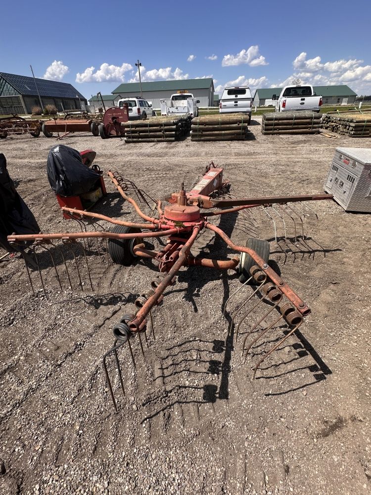 Lot 289: KUHN RAKE
