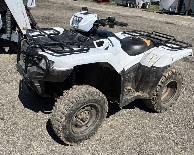 Lot 306: 2017 HONDA FOREMAN 4 WHEELER