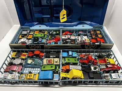 1 - MATCHBOX 48 TOY CAR CARRY CASE. BLUE, 1980 ANTIQUE PLASTIC CASE