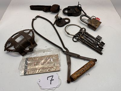 1 - VINTAGE PADLOCK AND KEYS, 1930S ICE COUPON BOOK. ONE BOX, VINTAGE PADLOCK AND KEYS, 1930S ICE