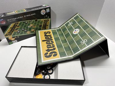1 - PITTSBURGH STEELERS CHESS GAME. CHESS BOARD GAME