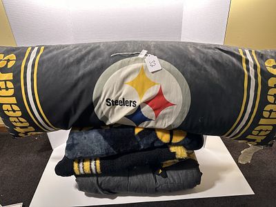 1 - PITTSBURGH STEELERS PILLOW AND BLANKETS. LOGO PILLOW AND BLANKETS
