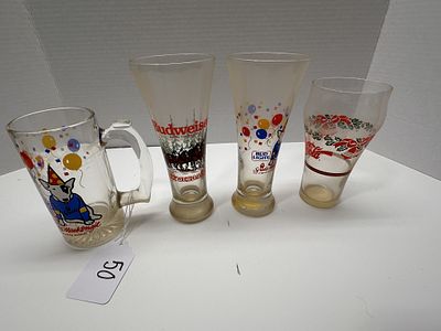 1 - BUDWEISER, BUD LIGHT, COCA COLA CUPS. GLASS COLLECTABLES