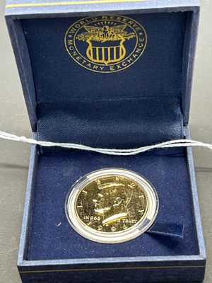 1 - WORLD RESERVE MONETARY EXCHANGE 1996. HALF A DOLLAR COIN