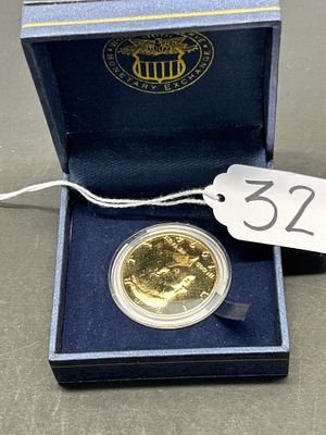 1 - WORLD RESERVE MONETARY EXCHANGE 1974. HALF A DOLLAR COIN