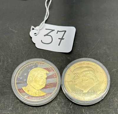 1 - 45TH PRESIDENT OF THE UNITED STATES COINS. 2 GOLD COINS, DONALD TRUMP