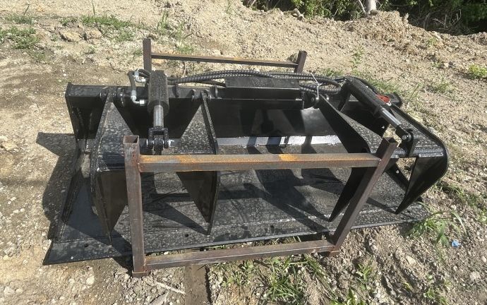 Lot 204: 2025 FUTURE FT PG72C SKID STEER PLATE GRABBER