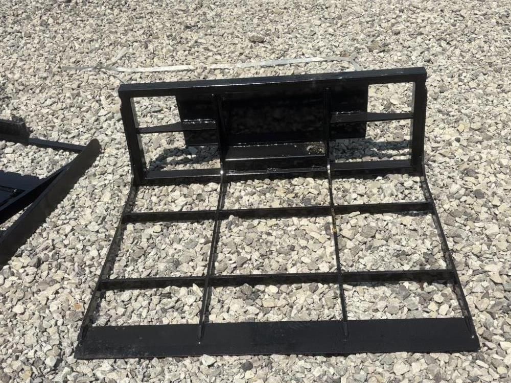 Lot 358: 2025 FUTURE PDQ LAND LEVELER