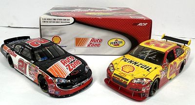 KEVIN HARVICK 2 CAR SET. NOS KEVIN HARVICK #29 SHELL #21 AUTOZONE DAYTONA SWEEP RACED WINS 2007 