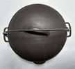 CAST IRON DUTCH OVEN. UNMARKED CAST IRON DUTCH OVENImage - 2