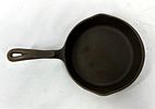 WAGNER'S 1891 CAST IRON SKILLET 8 INCH SIZEImage - 1