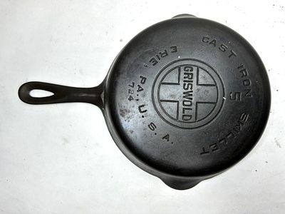 GRISWOLD #5 SKILLET. GRISWOLD #5 CAST IRON SKILLET ERIE #724