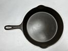 VINTAGE GRISWOLD #8 CAST IRON SKILLETImage - 1