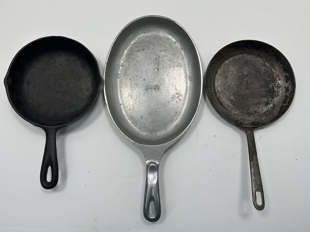 Lot 165: PEWTAREX ALUMINUM FRYING PAN