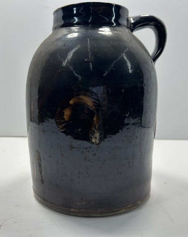 Lot 174: VINTAGE STONEWARE CROCK