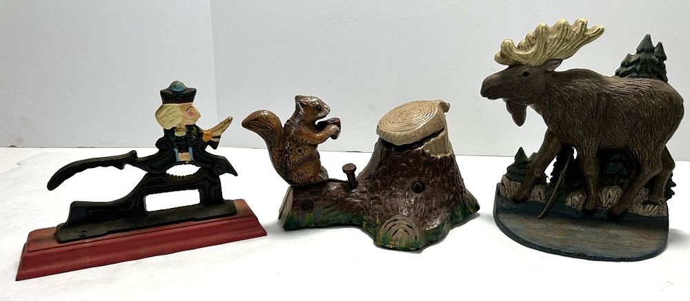 Lot 274: (3) CAST IRON FIGURINES
