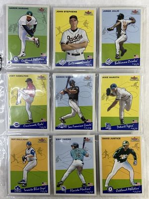COLLECTORS CARDS INCLUDING JOHN STEPHENS, JOEY HAMILTON, AND DAVID JUSTICE