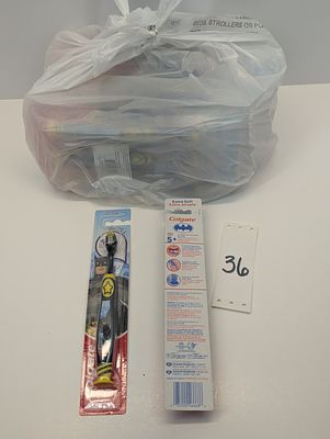 KIDS TOOTHBRUSHES. 24 COUNT OF EXTRA SOFT COLGATE TOOTHBRUSHES FOR AGES 5+