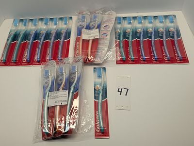 ADULT TOOTHBRUSHES. 24 COUNT SLIM SOFT ADULT COLGATE TOOTHBRUSHES ASSORTED COLORS
