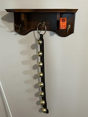 SHELF WITH SLEIGH BELLS