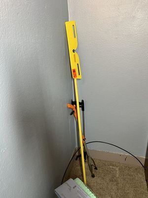 MISCELLANEOUS CONTENT. PEE PADS AND GRABBERS