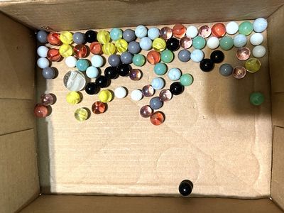 VINTAGE MARBLES. JAR OF VINTAGE MARBLES
