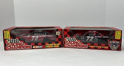 MIKE DILLION RACING CHAMPIONS 50TH ANNIVERSARY #72. NOS 1/24 RACING CHAMPIONS 50TH ANNIVERSARY 