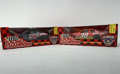 MIKE COPE #30 RACING CHAMPIONS. NOS 1/24 RACING CHAMPIONS 50TH ANNIVERSARY 1998 #30 GUMOUT S/N 
