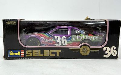 ERNIE IRVAN #36 WILD BERRY SKITTLES. NOS 1/24 REVELL #36 WILD BERRY SKITTLES PONTIAC GRAND PRIX 