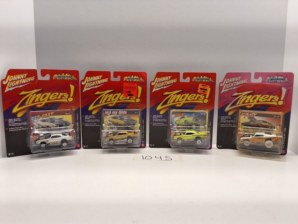 Lot 1045: JOHNNY LIGHTNING- ZINGERS- STREET FREAKS
