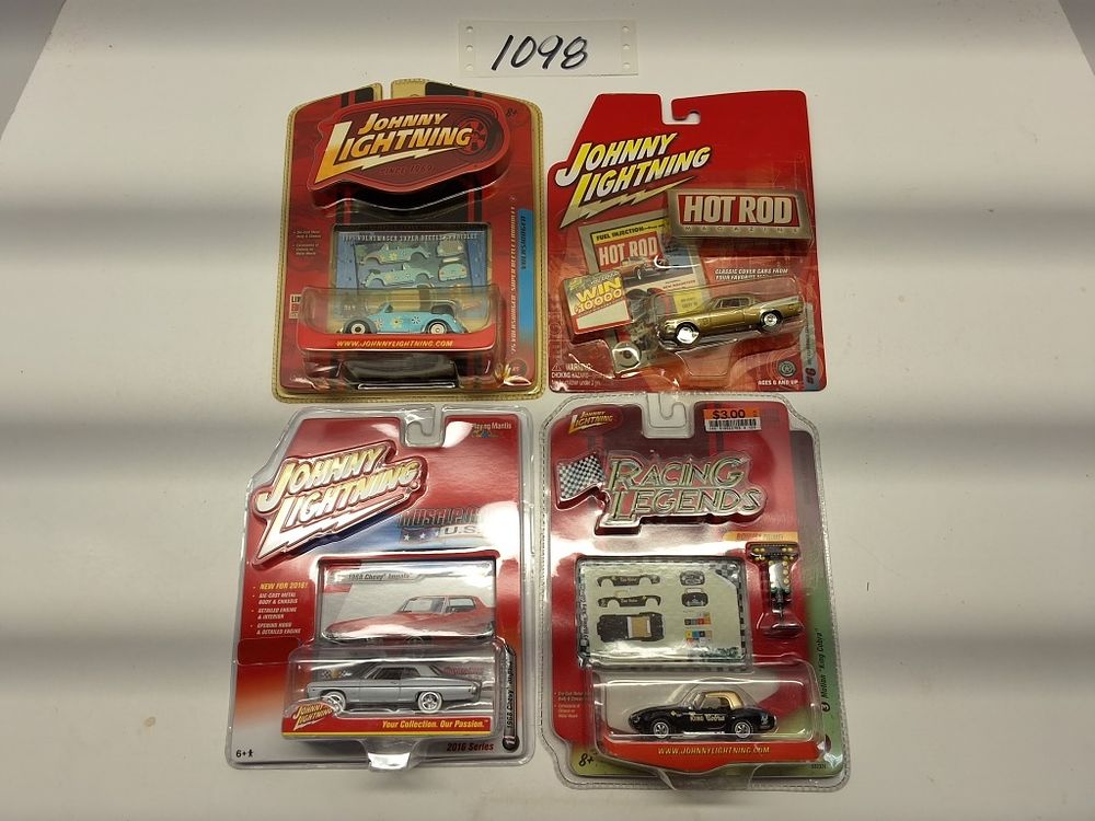 Lot 1098: JOHNNY LIGHTNING - ASSORTED