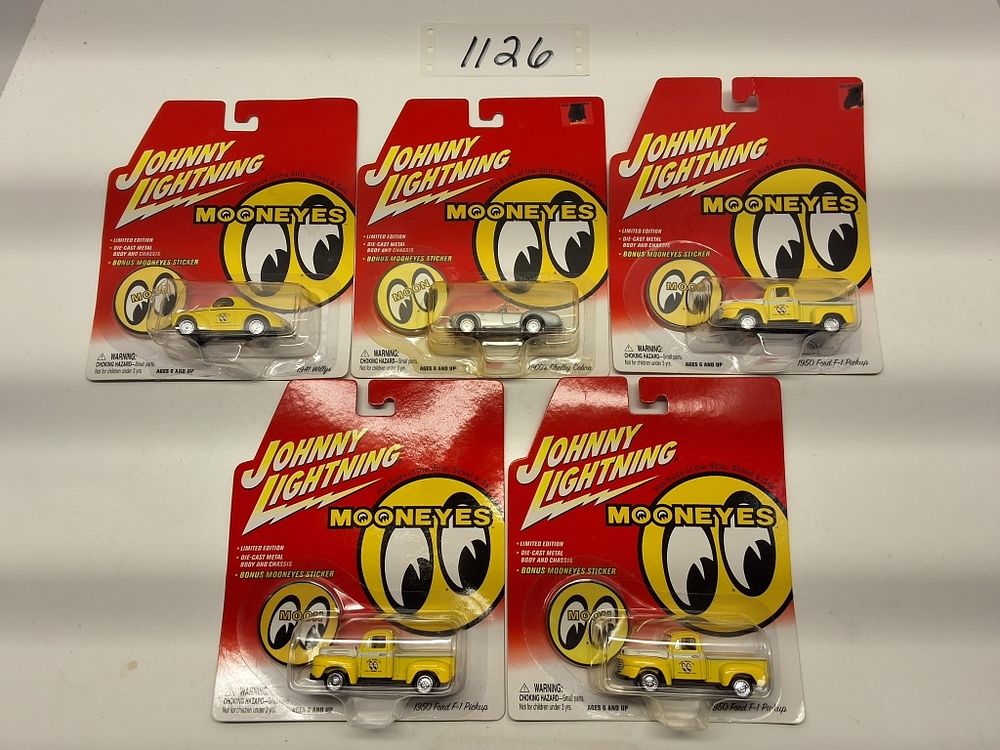 Lot 1126: JOHNNY LIGHTNING