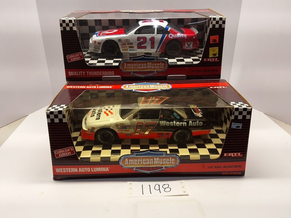 Lot 1198: NASCAR - AMERICAN MUSCLE