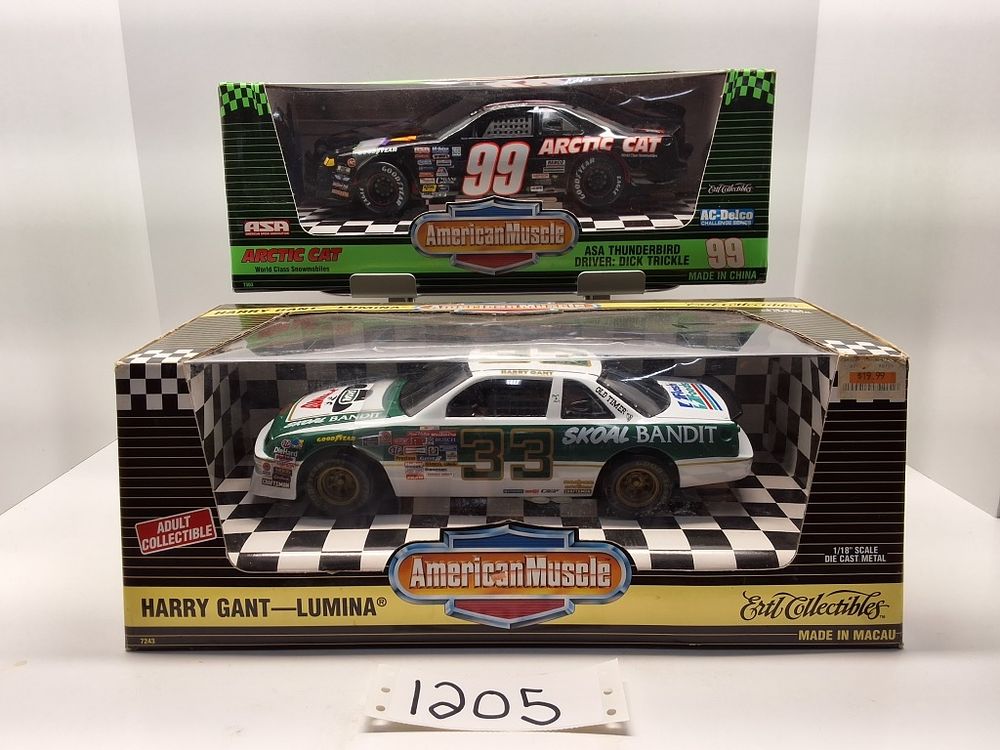 Lot 1205: NASCAR - AMERICAN MUSCLE