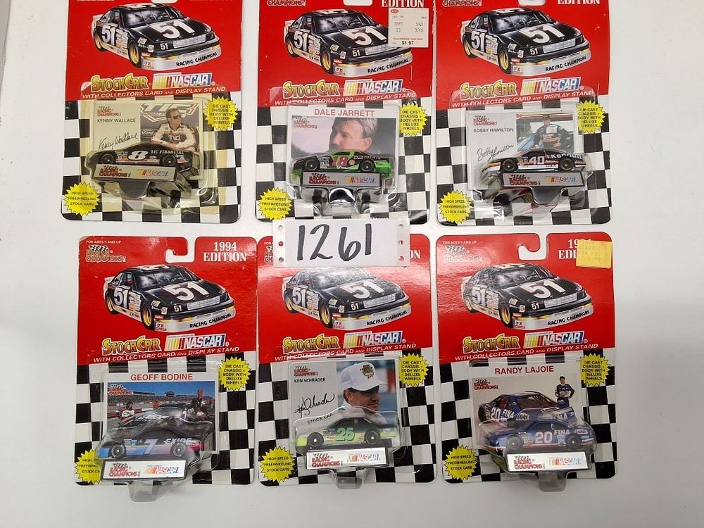 Lot 1261: NASCAR - RACING CHAMPIONS