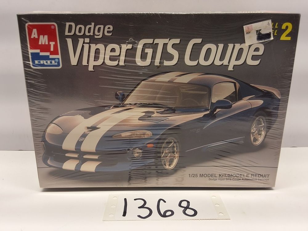 Lot 1368: SPORTS - BASKETBALL -