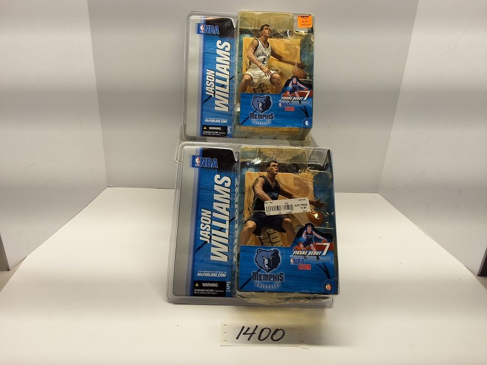 Lot 1400: SPORTS - BASKETBALL - MEMPHIS