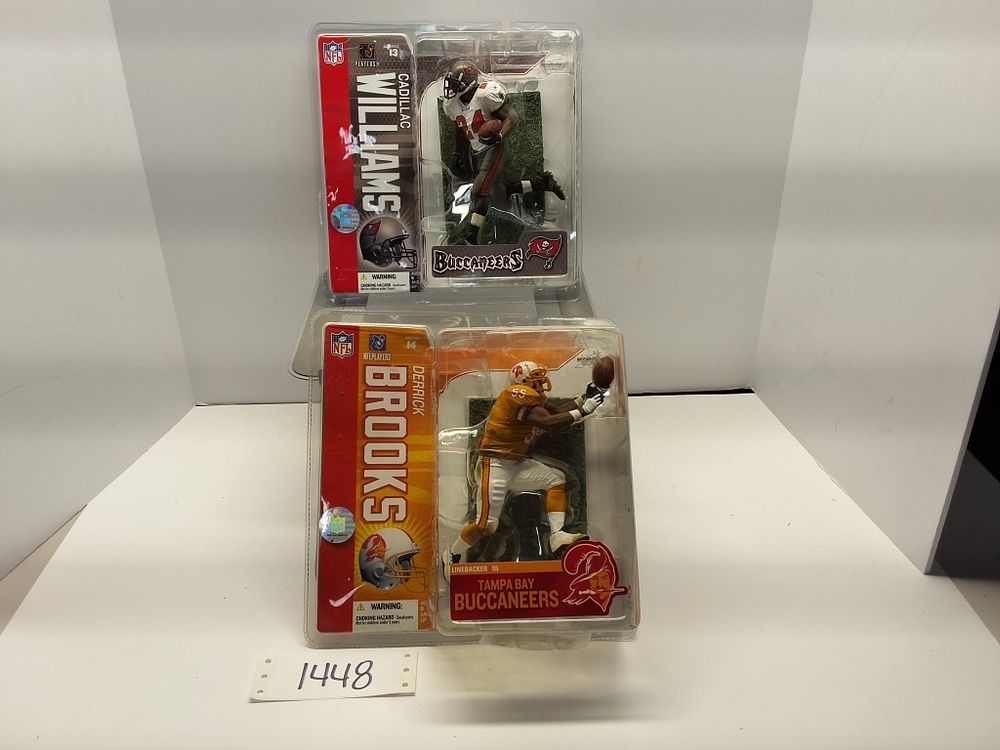Lot 1448: SPORTS - FOOTBALL - BUCCANEERS