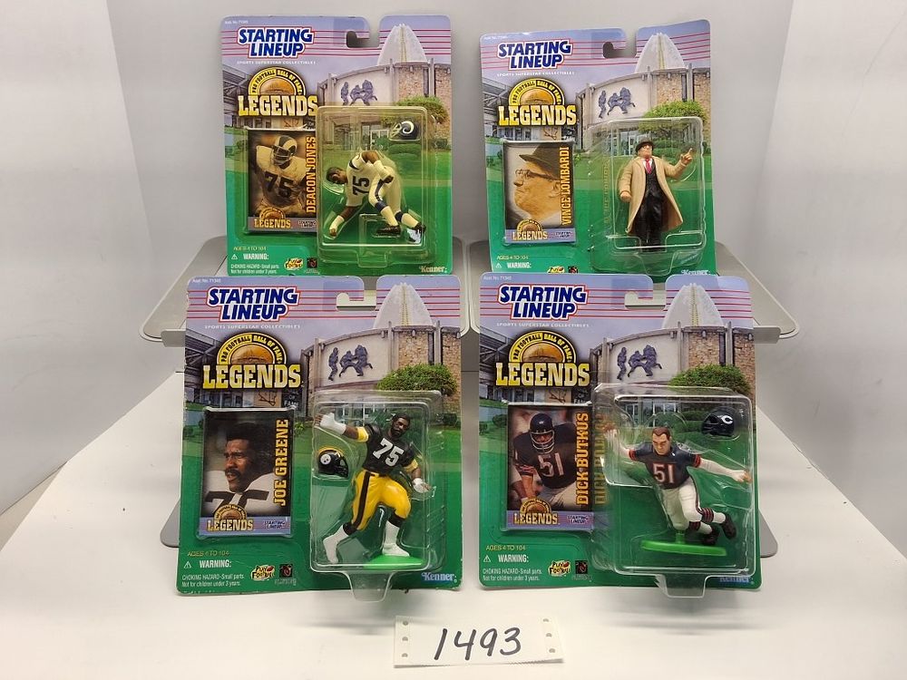 Lot 1493: SPORTS - FOOTBALL - STARTING LINEUP BY KENNER
