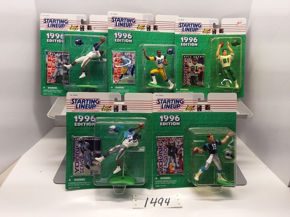 Lot 1494: SPORTS - FOOTBALL - STARTING LINEUP BY KENNER