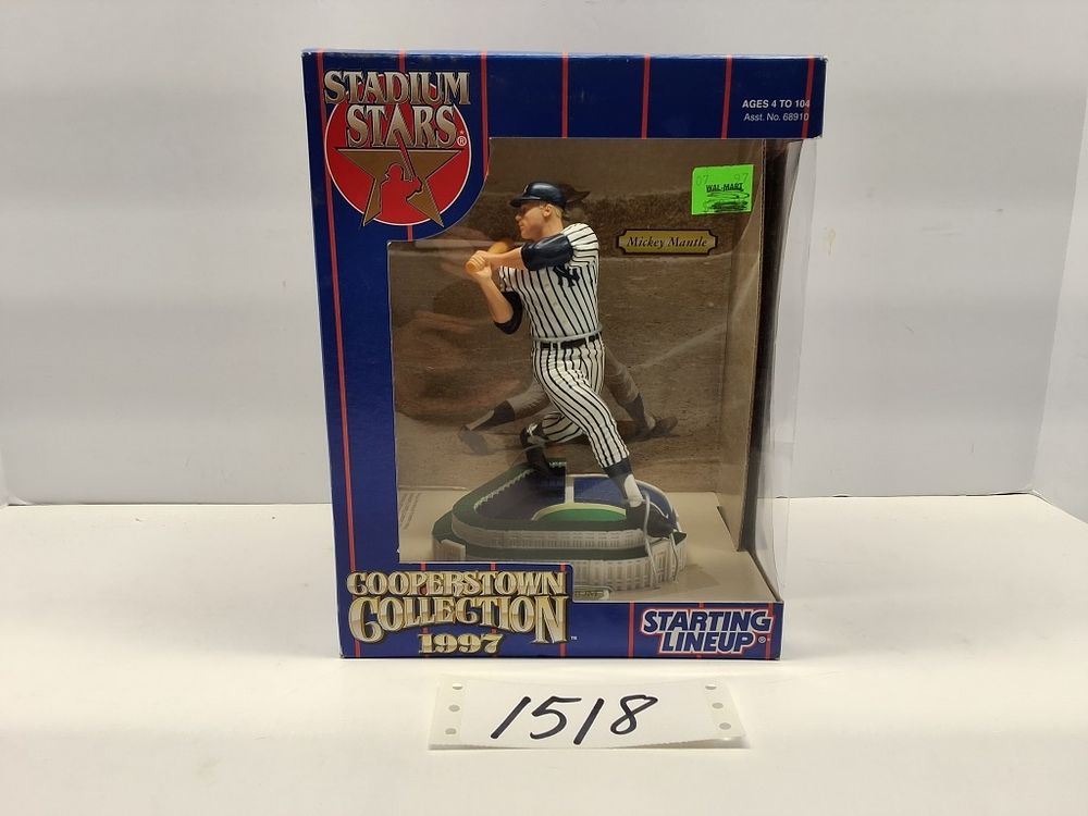 Lot 1518: SPORTS - BASEBALL - YANKEES