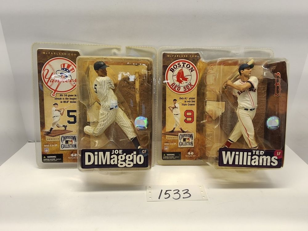 Lot 1533: SPORTS - BASEBALL - RED SOX & YANKEES