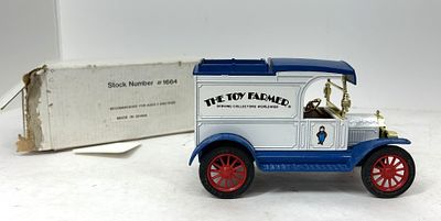 THE TOY FARMER COIN BANK CAR. NIB STOCK NO. 1664