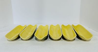 CORN COB HOLDERS. LOT OF 6 CERAMIC CORN COB HOLDERS