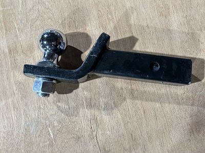 2 5/16" HITCH. 2 IN RECIEVER