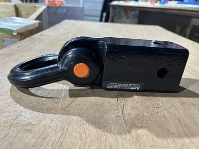 3" RECIEVER ANCHOR SHAKLE. .