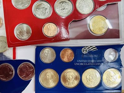 U.S. MINT SETS. 2011 US QUARTERS, 2011 NICKEL, 2011 PENNY, 2003 NICKEL AND PENNY, 2007S KENNY 