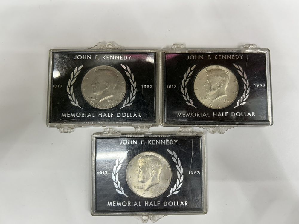 Lot 787: JOHN F KENNEDY MEMORIAL HALF DOLLAR