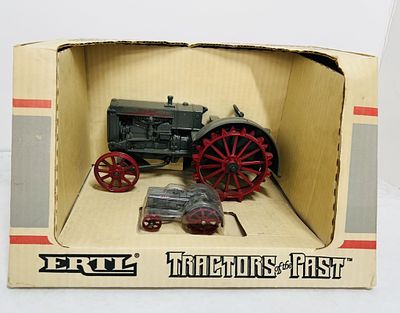 ERTL 1/16 CASE "L" TRACTOR WF. DIECAST, TRACTORS ON THE PAST COLLECTION CASE "L" TRACTOR, MODEL 