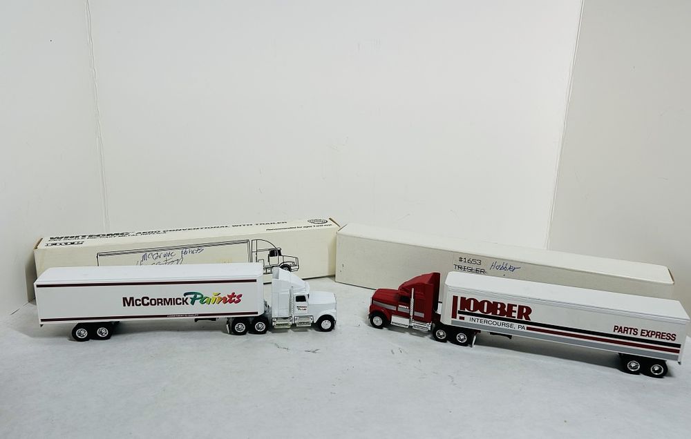 Lot 198: ERTL 1/64 HOBBLER PARTS EXPRESS TRACTOR TRAILER